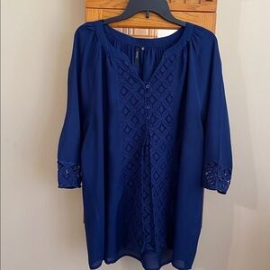 Elegant Blue Women's Tunic Top